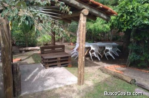 Punta del Diablo vendo casa  2 dormitorio y demàs
