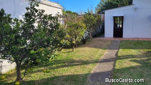 CASAS CON TERRENO 500 mt2, con mejoras:   en el mismo padrón. 