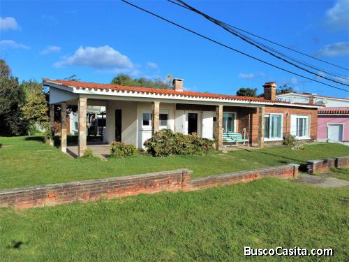 LA SOLEADA - Hermoso chalet frente al mar 