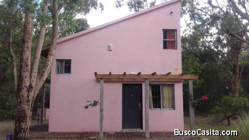 2 CABAÑAS PARA 4 PERSONAS CADA UNA EN EL BALNEARIO LA ESMERALDA. ROCHA. URUGUAY