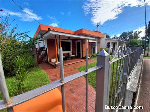 LOS CALAS - Casa en venta en zona céntrica de Piriápolis.