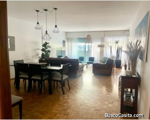 VENTA DE HERMOSO APARTAMENTO EN POCITOS