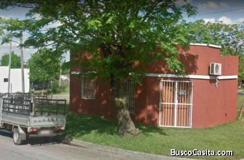 ALQUILO CASITA EN YOUNG-Rionegro. A dos cuadras de 18 de julio, altura SUPER ALPUIN