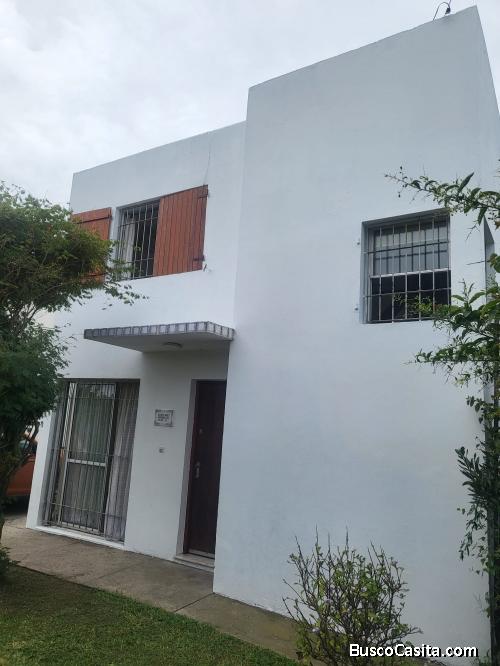 CASA LAGOMAR SUR - DUPLEX 