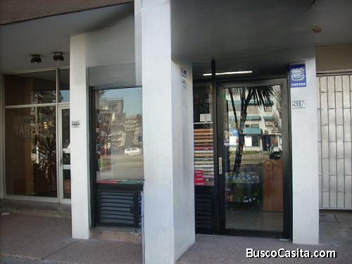 VENTA LOCAL COMERCIAL SOBRE AV. ITALIA