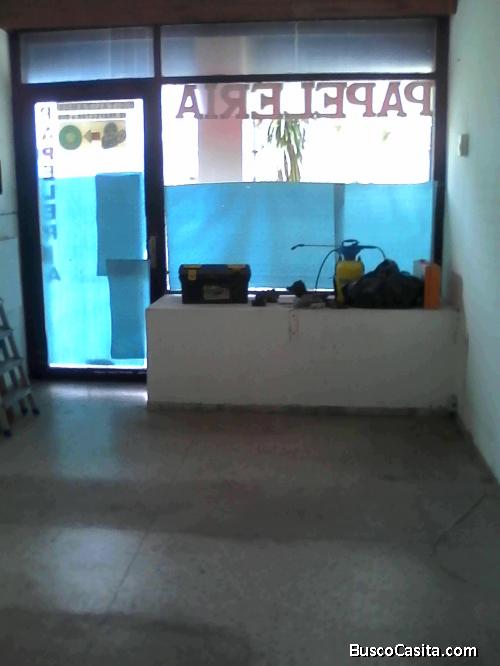 ALQUILER LOCAL COMERCIAL SOBRE AV. ITALIA HOSPITAL DE CLINICAS