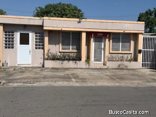 Urb Puerto Nuevo Multifamiliar de 4 unidades 
