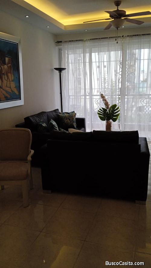 Apartamento en Piantini de 2 habitaciones amueblado en alquiler, Santo Domingo