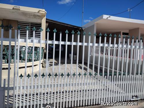 Se vende casa en perfecta location cerca de playa Santa y la parguera 