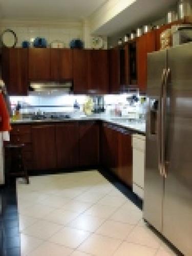 Vendo en Naco con 170 metros de const.