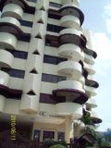 Vendo en La Esperilla con 295 metros de const.