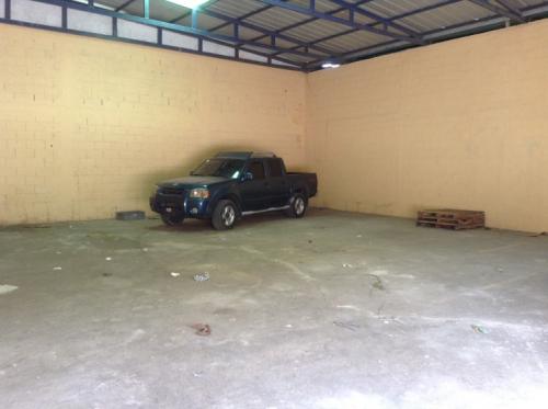 Arriendo Nave próximo a  Autopista Duarte de 190 m2