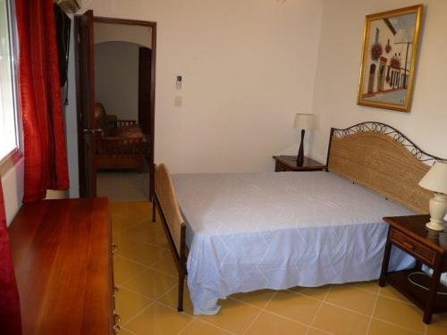 Arriendo Apartamento Amueblado en los Ríos