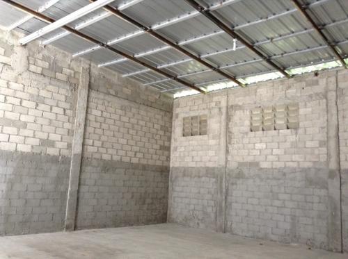 Alquilo Nave de 130 m2 en Autopista Duarte