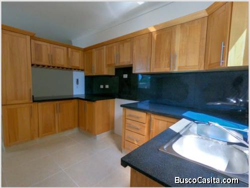 APARTAMENTOS DE 3 HABITACIONES CON TERRAZA