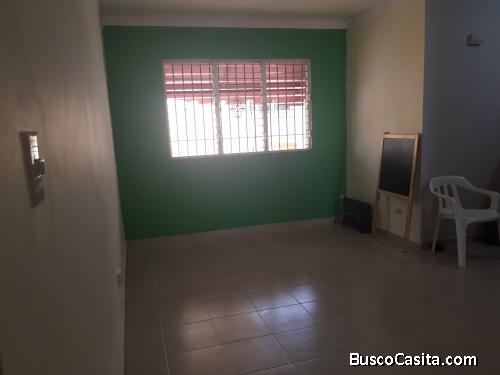 APARTAMENTO DE 3 HABITACIONES EN LA JACOBO