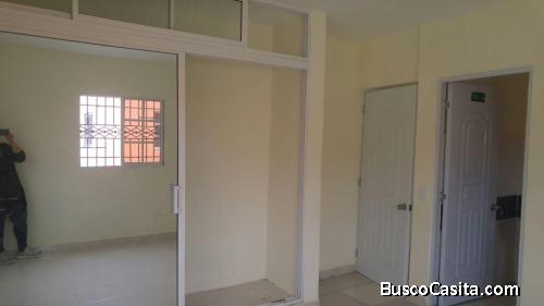 Económica Y Hermosa Casa En Venta, En Proyecto Cerrado Santo Domingo Norte
