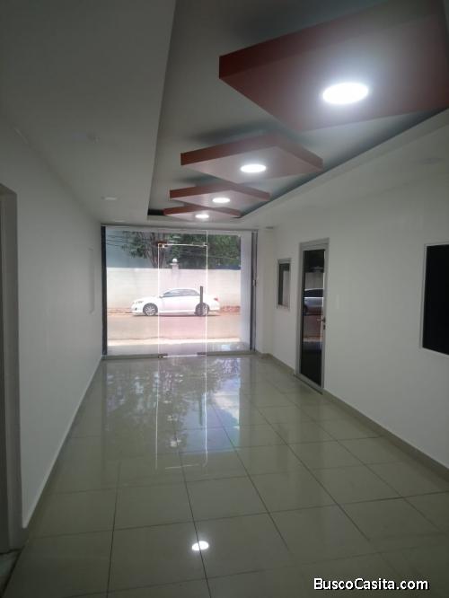 Rento Grandioso Local Comercial Proximo A La 27 De Febrero