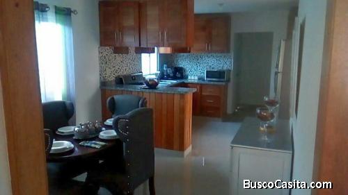 Amplio apartamento en venta en la Autopista de San Isidro