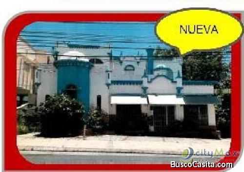 Vendo Edificio en Zona Universitaria de Gazcue