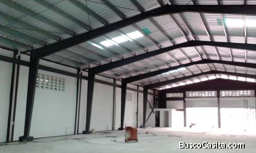 Arriendo Nave de 950 m2 en Herrera
