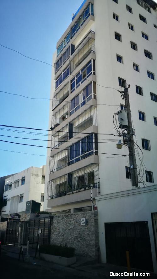 Apartamento en venta en Evaristo Morales