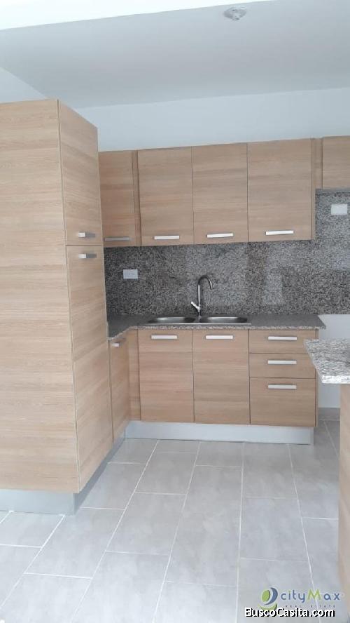 Apartamento en Alquiler frente a Marina Sans Souci