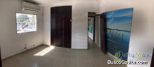Local Comercial en Alquiler para Oficina en Los Prados