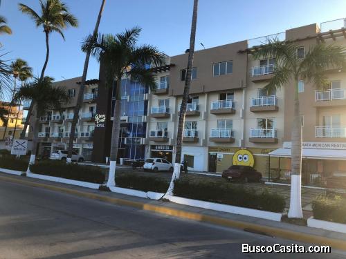 LOCAL COMERCIAL EN PLAZA-HOTEL GREEN COAST