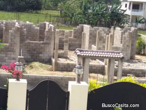 Casa en venta en construcción 