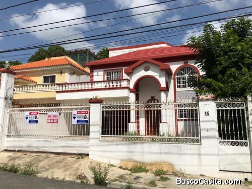Venta/Alquiler Casa en Arroyo Manzano