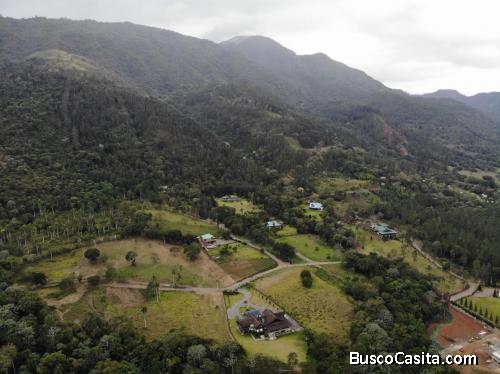 Terreno a la Venta en Jarabacoa, Proyecto los Pinares.  RES-134B