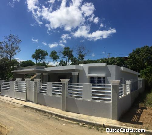 Casa con vista a las montañas en Jarabacoa  REC-132