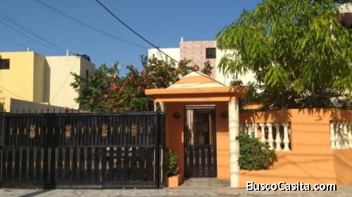 Amplia residencia 2 niveles. Residencial cerrado a 15 minutos centro ciudad