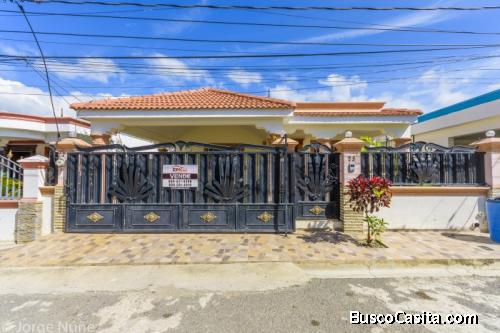 Casa de venta en Urb. Don Jaime, Santiago  JNC-113