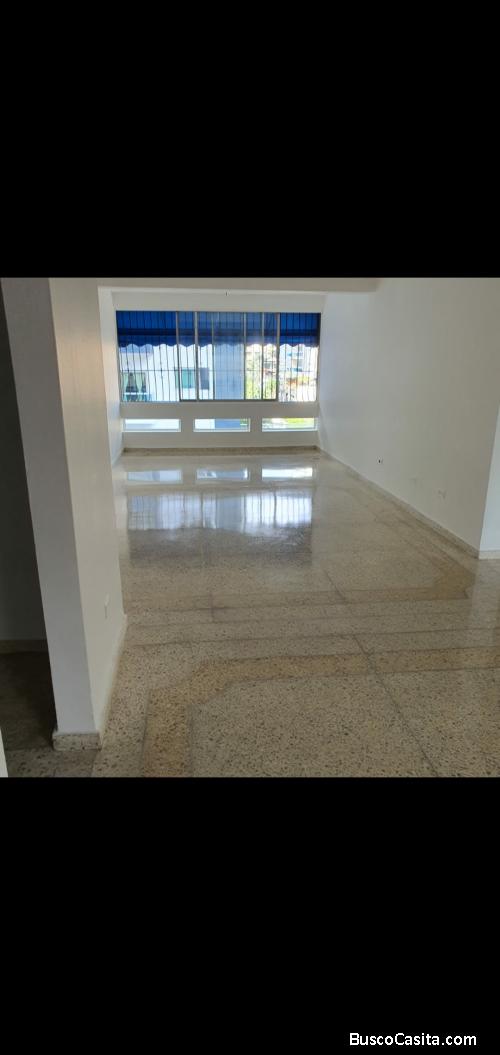 Excelente apartamento en Bella Vista