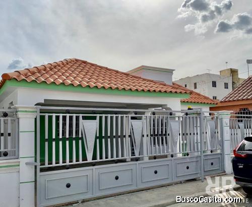 CASA DE 218 METROS DE VENTA EN SANTIAGO