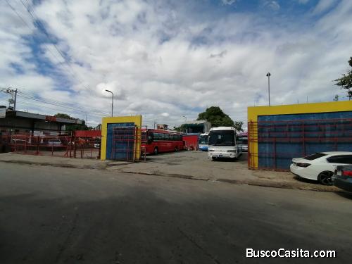 - Solar de 1149 M2, Zona Exclusiva