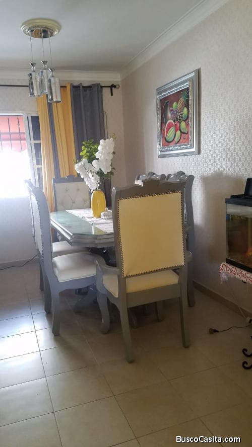 Apartamento confortable y remodelado ( precio negociable)