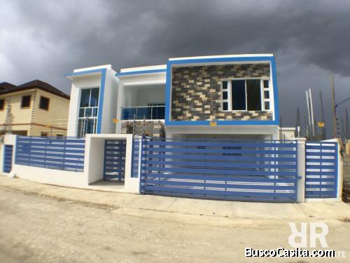 CASA DE 360 METROS DE VENTA EN SANTIAGO