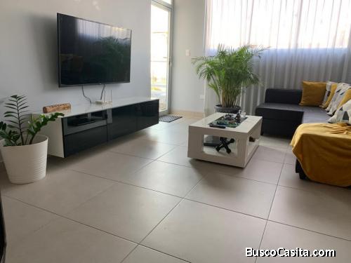 RENTO APARTAMENTO AMUEBLADO EN EL MILLÓN.