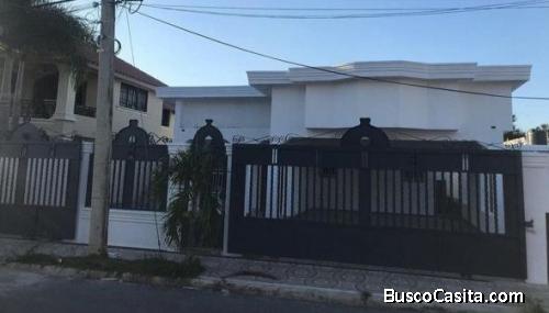 CASA DE VENTA EN SANTIAGO DE LOS CABALLEROS