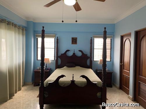 OPORTUNIDAD Vendo Apartamento en Gazcue