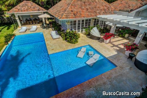 Villa hermosa con 5 habitaciones en Punta Cana WPV06