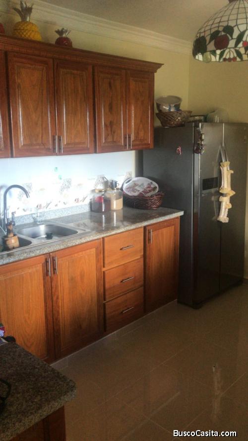 VENDO APARTAMENTO EN SAN ISIDRO