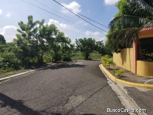 Solar de 299 mts en Venta, Residencial Cerrado, Santiago RAS-102