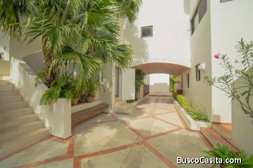 Apartamento en venta en  Casa de Campo, La Romana