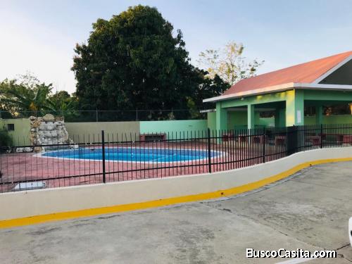 CASA CON PATIO DE VENTA EN SANTIAGO