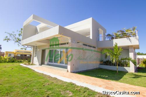 Amplia Villa Lujosa En Venta Sosua  (TRC-167 F)