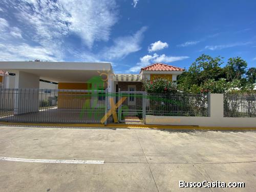 Hermosa Casa Con Patio En Proyecto Cerrado Santiago  (trc-187)